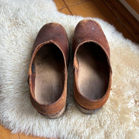 Antique Handmade Leather Clogs - Picture 10 of 15